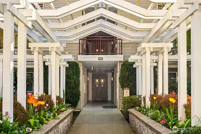 1805 134th Avenue SE #22, Bellevue, WA 98005 - Photo 1