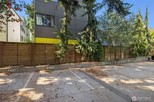 6221 20th Ave NW, Seattle, WA 98107 - Photo 29