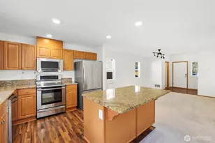 28201 238th Ave SE, Maple Valley, WA 98038 - Photo 13