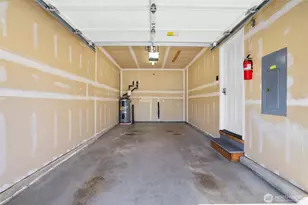 28201 238th Ave SE, Maple Valley, WA 98038 - Photo 31