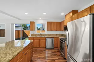 28201 238th Ave SE, Maple Valley, WA 98038 - Photo 17