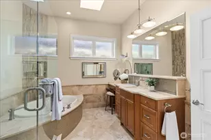 831 Northstream Ln, Edmonds, WA 98020 - Photo 23