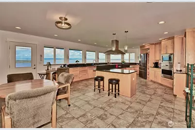 925 Claire Court SE, Ocean Shores, WA 98569 - Photo 9