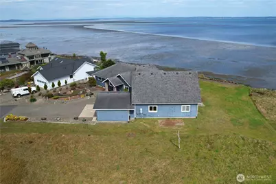 925 Claire Court SE, Ocean Shores, WA 98569 - Photo 33