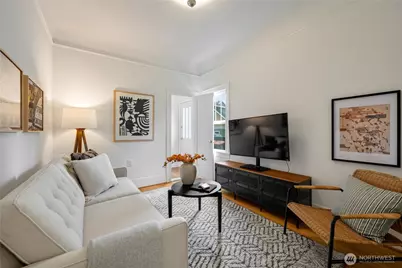 6737 27th Avenue NW, Seattle, WA 98117 - Photo 13