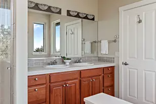 1805 Willow St, Port Townsend, WA 98368 - Photo 15