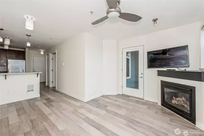 655 Crockett Street #A405, Seattle, WA 98109 - Photo 5