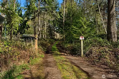 8165 Orchard Avenue SE, Port Orchard, WA 98367 - Photo 7