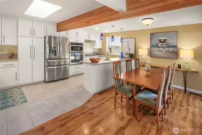 2426 Eastpoint Drive, Langley, WA 98260 - Photo 9