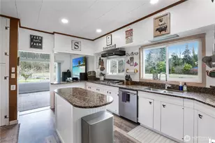 9040 Thunderbird Ln, Concrete, WA 98237 - Photo 11