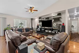 12217 224th Ave E, Bonney Lake, WA 98391 - Photo 9