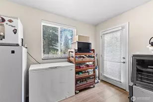 12217 224th Ave E, Bonney Lake, WA 98391 - Photo 15