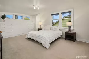 6813 17th Ave NE, Seattle, WA 98115 - Photo 19