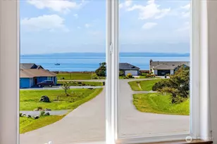 648 Hacienda Dr, Coupeville, WA 98239 - Photo 7