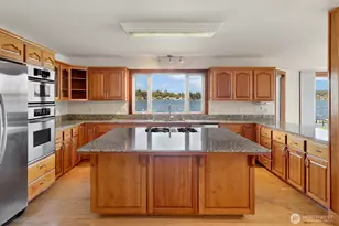 1555 Fairview St, Bellingham, WA 98229 - Photo 21