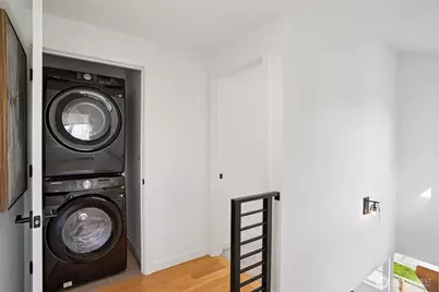 3239 61st Avenue SW, Seattle, WA 98116 - Photo 15