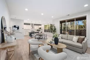 13405 Edmunds Pkwy E, Bonney Lake, WA 98391 - Photo 5