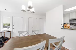 229 E 1st St, Port Angeles, WA 98362 - Photo 5