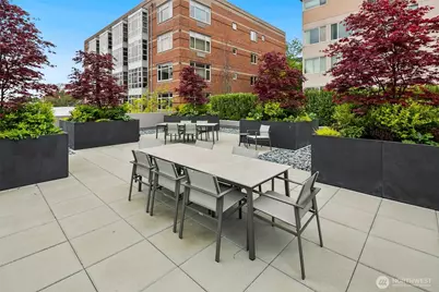 701 1st Avenue N #402, Seattle, WA 98109 - Photo 19