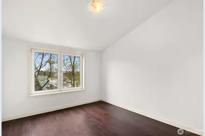 701 1st Avenue N #402, Seattle, WA 98109 - Photo 13