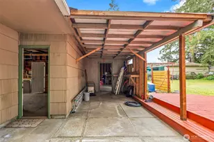622 141st St S, Parkland, WA 98444 - Photo 5