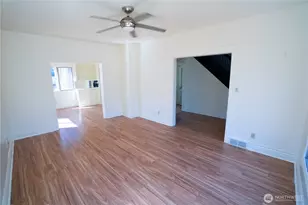 1707 22nd Ave S, Seattle, WA 98118 - Photo 5