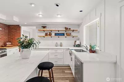 14015 57th Avenue NW, Gig Harbor, WA 98332 - Photo 11