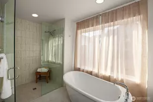 8313 C 12th Ave NW, Seattle, WA 98117 - Photo 19