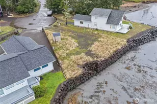 742 Penninsula Ct SE, Ocean Shores, WA 98569 - Photo 1