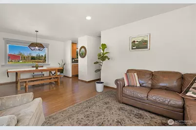 8722 Valley View Road, Custer, WA 98240 - Photo 9