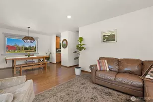 8722 Valley View Rd, Custer, WA 98240 - Photo 9