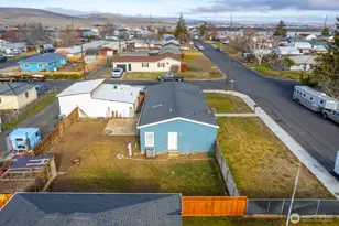 159 Ivy St NE, Ephrata, WA 98837 - Photo 3