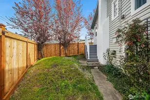 232 N Sunset Dr, Camano Island, WA 98282 - Photo 27