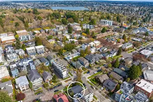 521 N 47th St, Seattle, WA 98103 - Photo 31