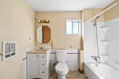 1673 S 58th Street, Tacoma, WA 98408 - Photo 5