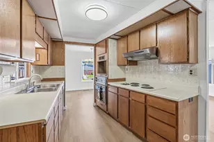 507 Colorado St, Kelso, WA 98626 - Photo 13