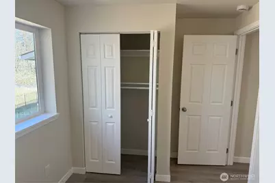 3967 Division Avenue W, Bremerton, WA 98312 - Photo 7