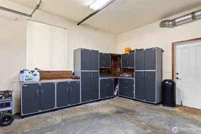 15523 SE 261st Place, Covington, WA 98042 - Photo 27