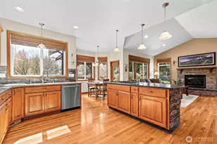 15523 SE 261st Pl, Covington, WA 98042 - Photo 11