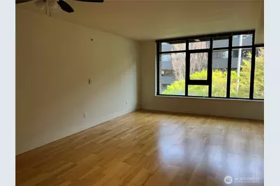 2911 2nd Avenue #324, Seattle, WA 98121 - Photo 11