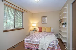 5501 NW Glenn Firs Ln, Silverdale, WA 98383 - Photo 19