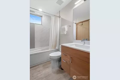 5017 Fauntleroy Way SW #B, Seattle, WA 98136 - Photo 19