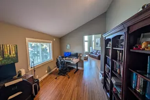 2142 Island Dr NW, Olympia, WA 98502 - Photo 11