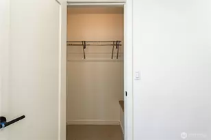 10350 Wallingford Ave N, Seattle, WA 98133 - Photo 19