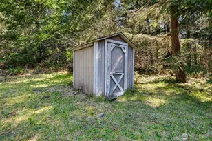 5709 366th St S, Roy, WA 98580 - Photo 23