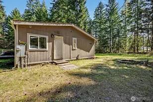 5709 366th St S, Roy, WA 98580 - Photo 25