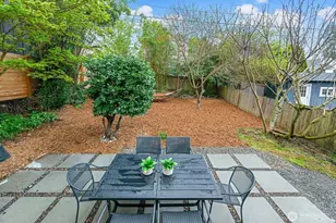 2620 E Roy St, Seattle, WA 98112 - Photo 27