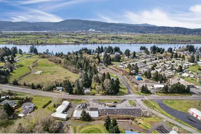 305 E State Route 4, Cathlamet, WA 98612 - Photo 3