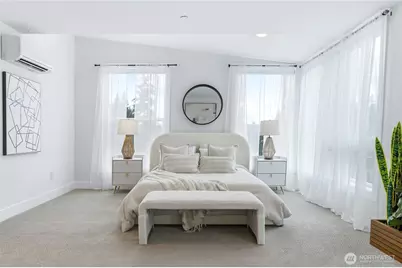 10712 SE 2nd Street, Bellevue, WA 98004 - Photo 13