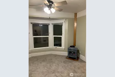 1522 Taylor Avenue N, Seattle, WA 98109 - Photo 7